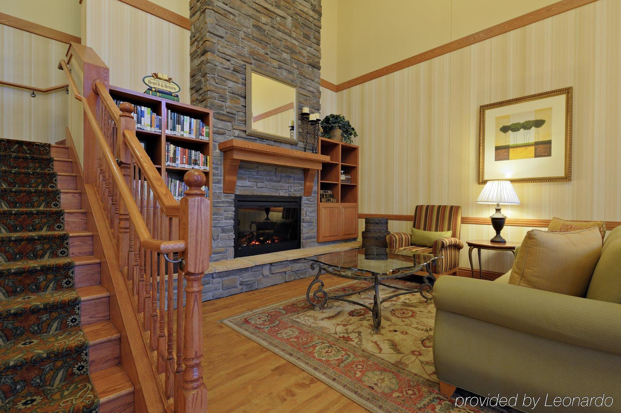Country Inn & Suites By Radisson, Grand Forks, Nd מראה פנימי תמונה