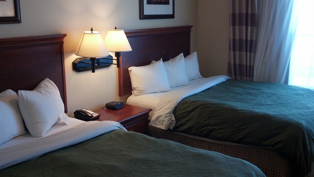 Country Inn & Suites By Radisson, Grand Forks, Nd מראה חיצוני תמונה